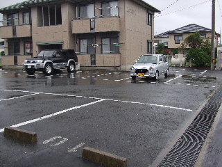 Parking lot. Also safe operation in a wide wide parking spaces.
