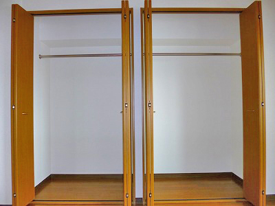 Receipt. Western-style housing