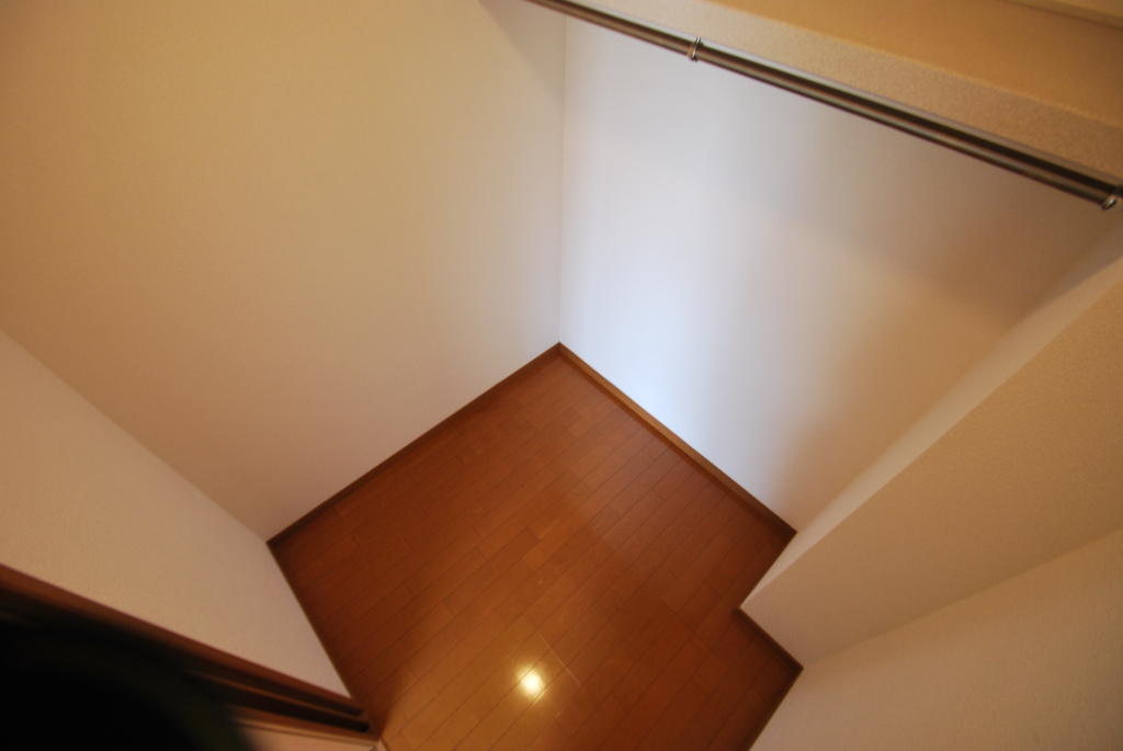 Receipt. It is safe even if many luggage