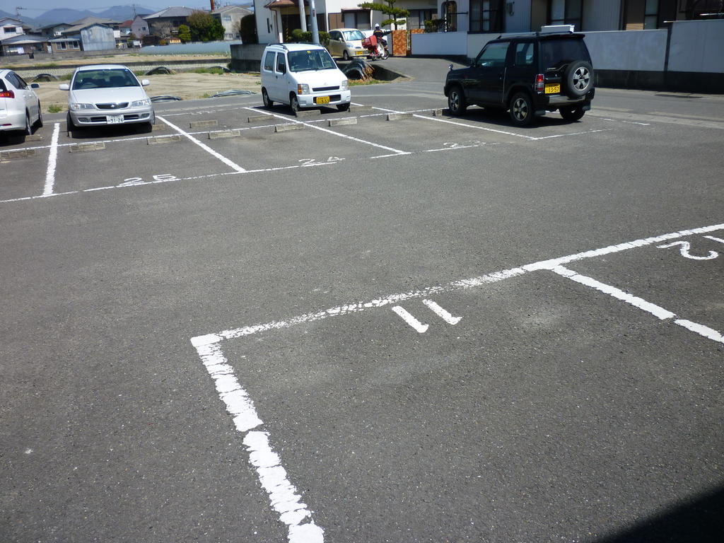 Parking lot