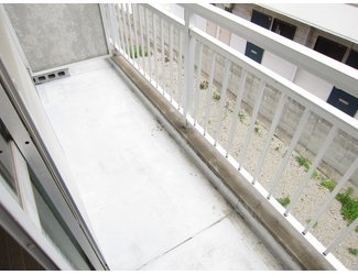 Other room space. Veranda also spacious