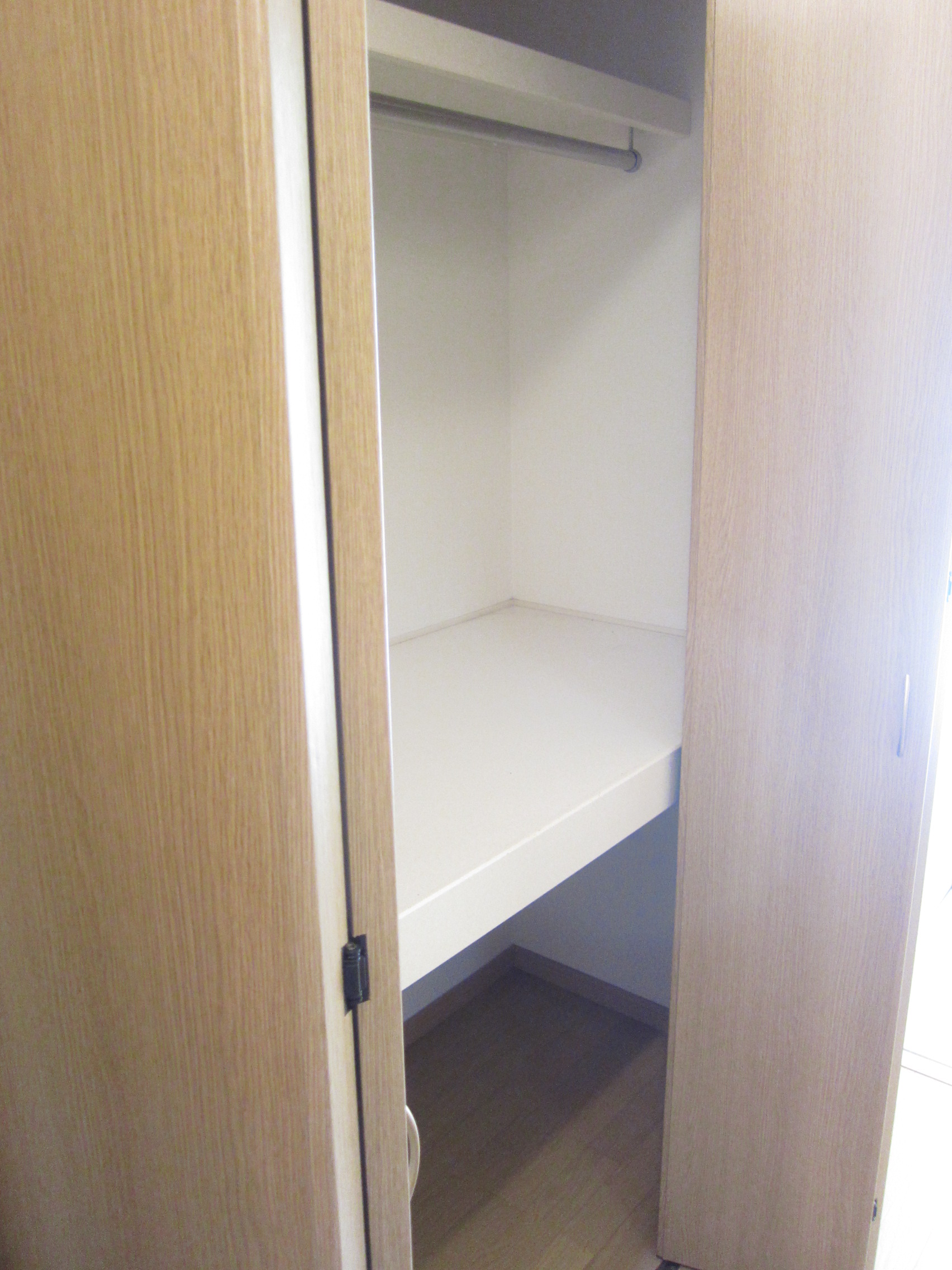 Receipt. Closet of this property is Thank a total of four or office!