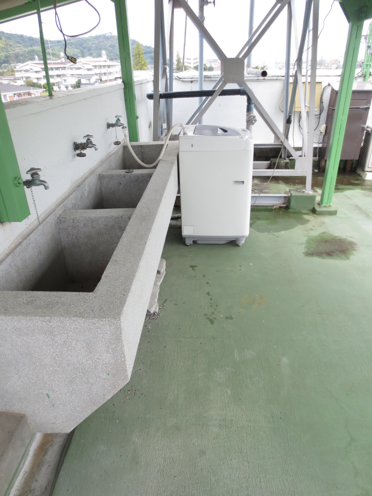 Other room space. It is washing space!