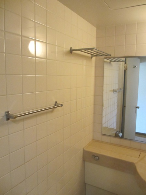 Other. Basin storeroom