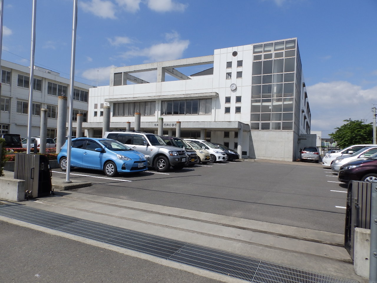 Primary school. Ishii Municipal Ishii 514m up to elementary school (elementary school)