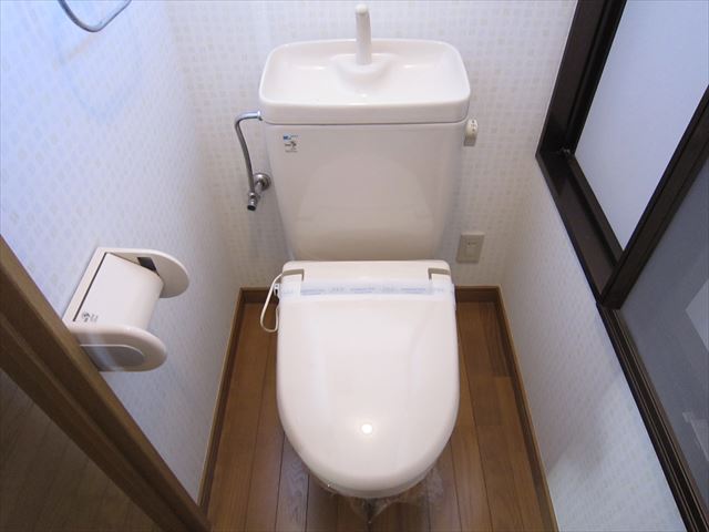 Toilet