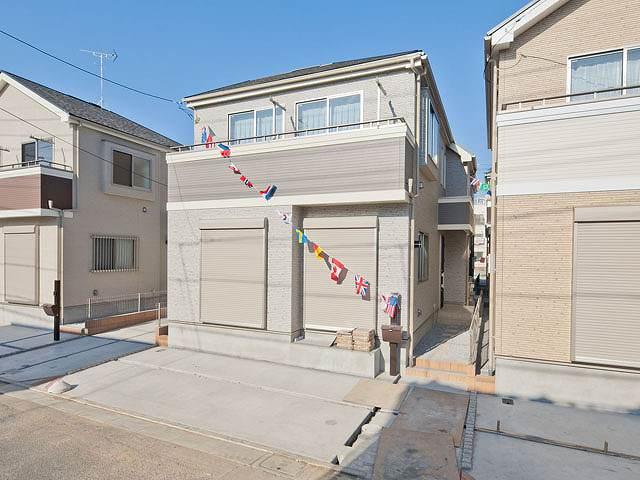 Local appearance photo. Local (12 May 2013) Shooting, F Building