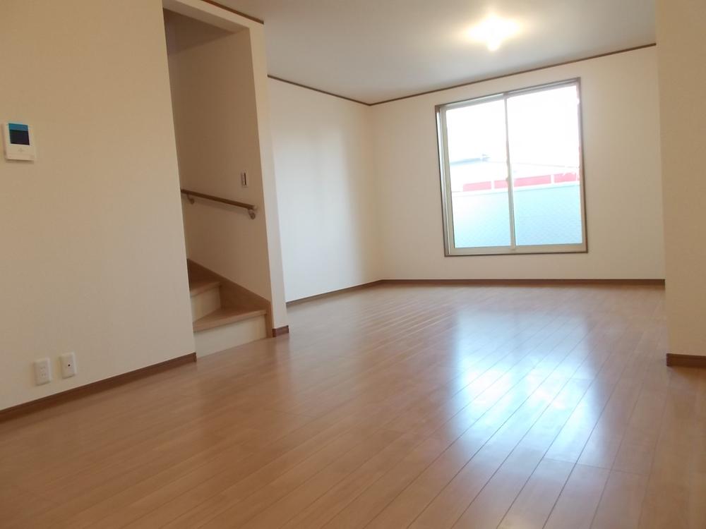 Same specifications photos (living). Sunshine open living facing the plenty of balcony