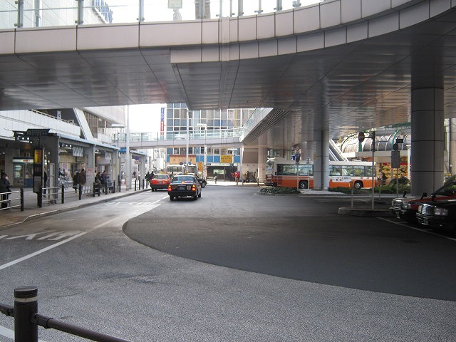 Other. Kita-Senju Station until the (other) 1100m