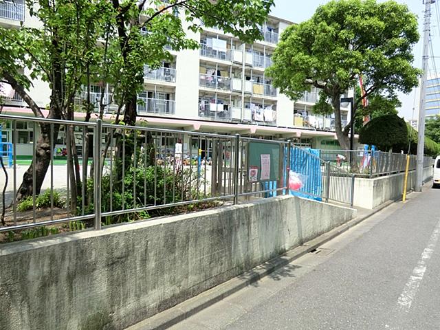 kindergarten ・ Nursery. Nishihokima 450m to nursery school