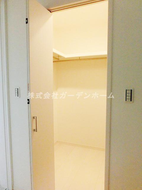 Receipt. ■ Storage capacity is also boasts ■