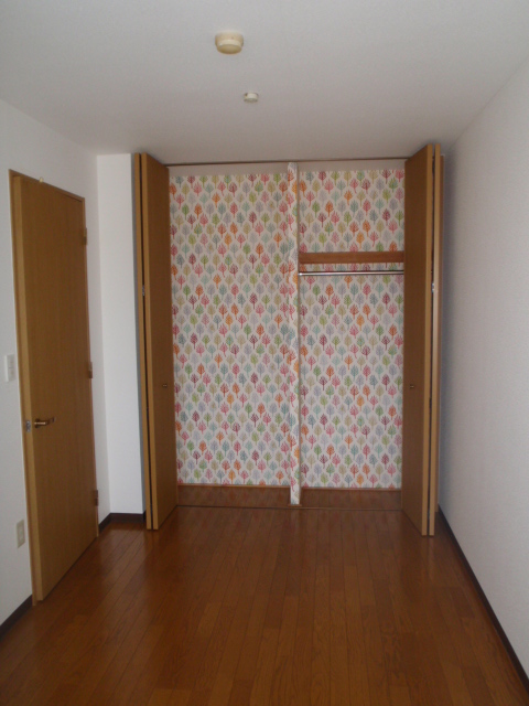 Other room space. Western-style 6.2 Pledge