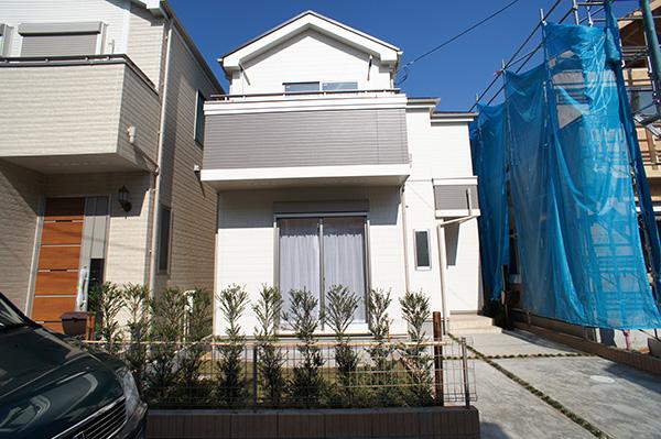 Local appearance photo. Local (11 May 2013) Shooting B Building