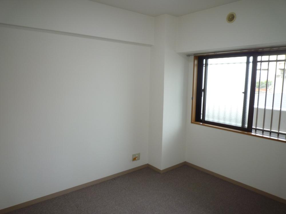 Non-living room