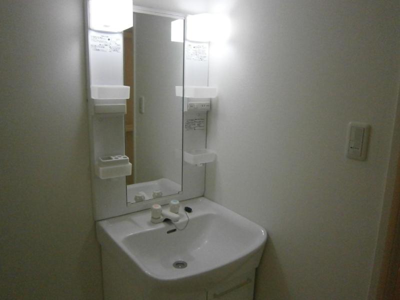 Washroom. Convenient independent wash basin ☆