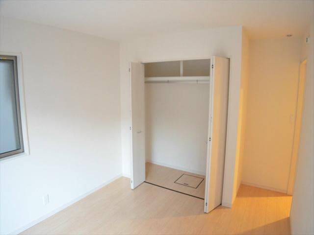 Non-living room. Housed Omakase