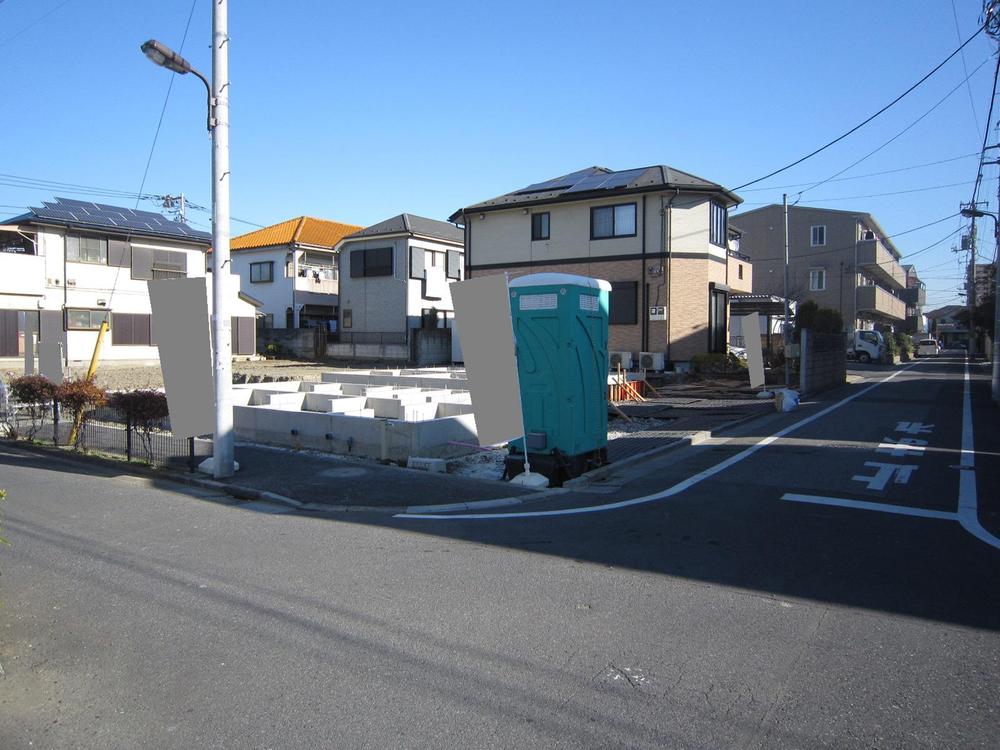 Local photos, including front road. Local (12 May 2013) Shooting