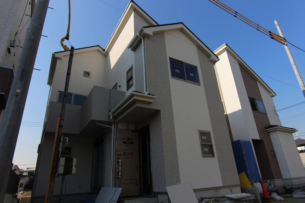 Other local. Selling local For sales of the main direct sales, Brokerage fees are not or Ri or hanging!