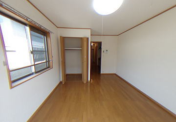 Other room space. It is a two-sided lighting