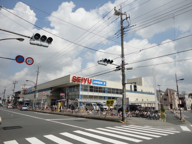 Supermarket. Seiyu Kaga Shikahama store up to (super) 570m
