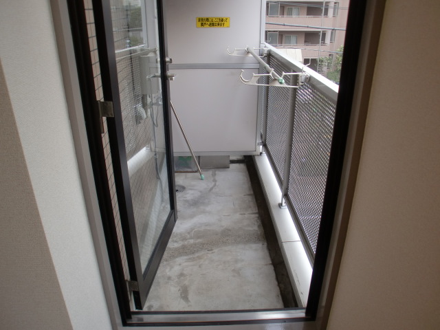 Balcony. Laundry Area