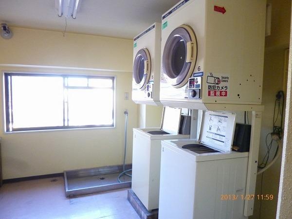 Other common areas. Launderette
