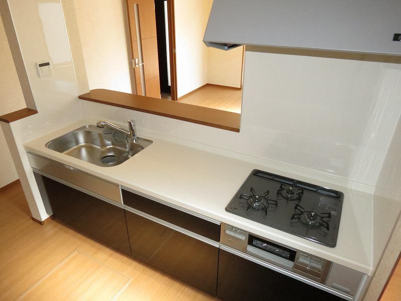 Kitchen. Building 2 kitchen