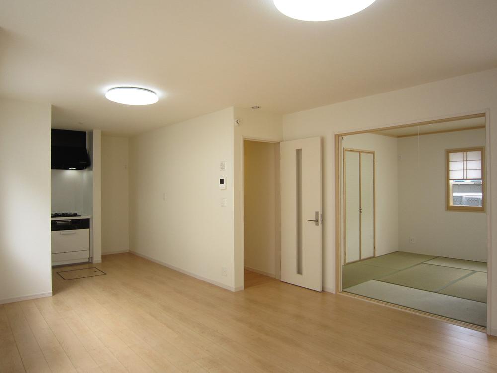 Living. 1 Building room (October 2013) Shooting