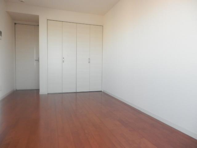 Living and room. Western-style 2