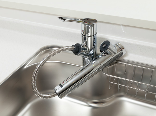 Kitchen.  [Water purifier integrated shower faucet] Water purification ・ Raw water ・ Switching of straight shower is possible at the touch of a button, Water purification function with hand shower faucet.