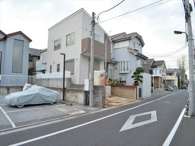 Local photos, including front road