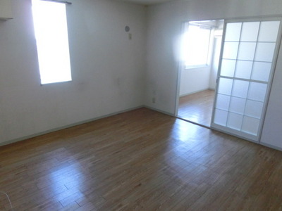 Living and room. Loose 13 Pledge LDK