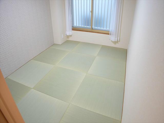Non-living room. Serene Japanese-style room 6 quires