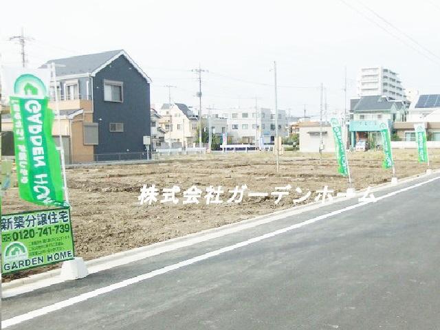 Local appearance photo. 2011/10