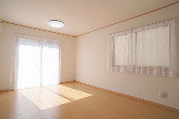 Living. You can feel the hit yang