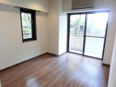 Living and room. Because the corner room is a two-sided lighting of the bright rooms. 