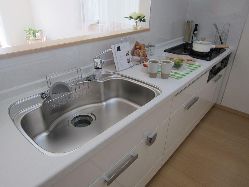 Kitchen. B Building Kitchen