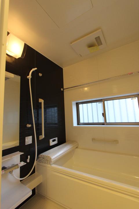 Bathroom. 1 pyeong type of bath to heal fatigue of the day (2013 November shooting)