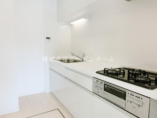 Kitchen. Renovation completed new kitchen