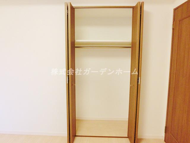 Receipt. Each room storage