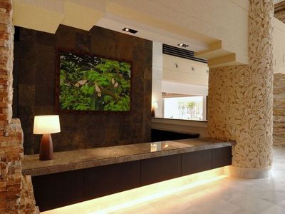 Other common areas. Front daily heavy-hearted in (concierge counter)