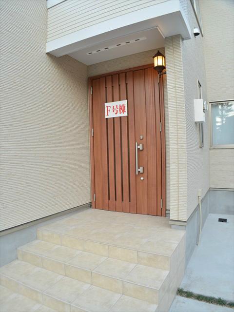 Entrance. Entrance porch