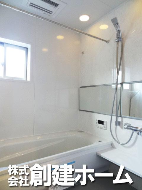 Bathroom. Spacious bath of 1 pyeong type