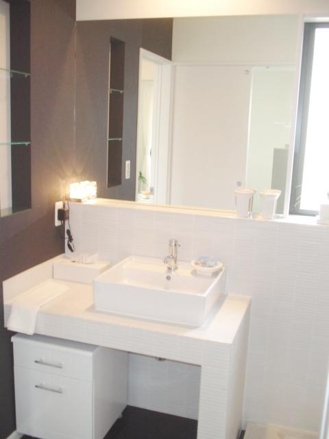 Building plan example (introspection photo). Example of construction Basin reference photograph
