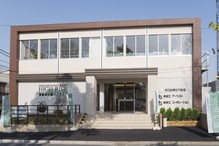 <Higashiayase park Highrise> Mansion Gallery is a 10-minute walk from Tokyo Metro Chiyoda Line "Kitaayase" station, It is open to the Tokyo Metro Chiyoda Line "Ayase" the location of the 18-minute walk from the station. Since the close from the construction site, By confirmation also to living environment, I think that you have a living image of.  ※ More information about the location is located in the earlier you click the "view map" below, Please refer to the local guide map. Please stop by feel free to contact.