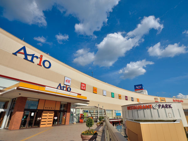 Surrounding environment. Ario Kameari (Urban Square about 1980m, Bicycle about 8 minutes, Season Square about 1930m, Bicycle about 8 minutes)