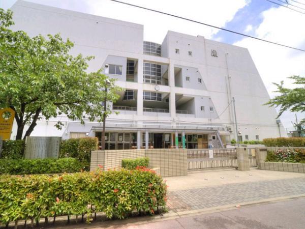 Junior high school. 880m to about 880m until June junior high school