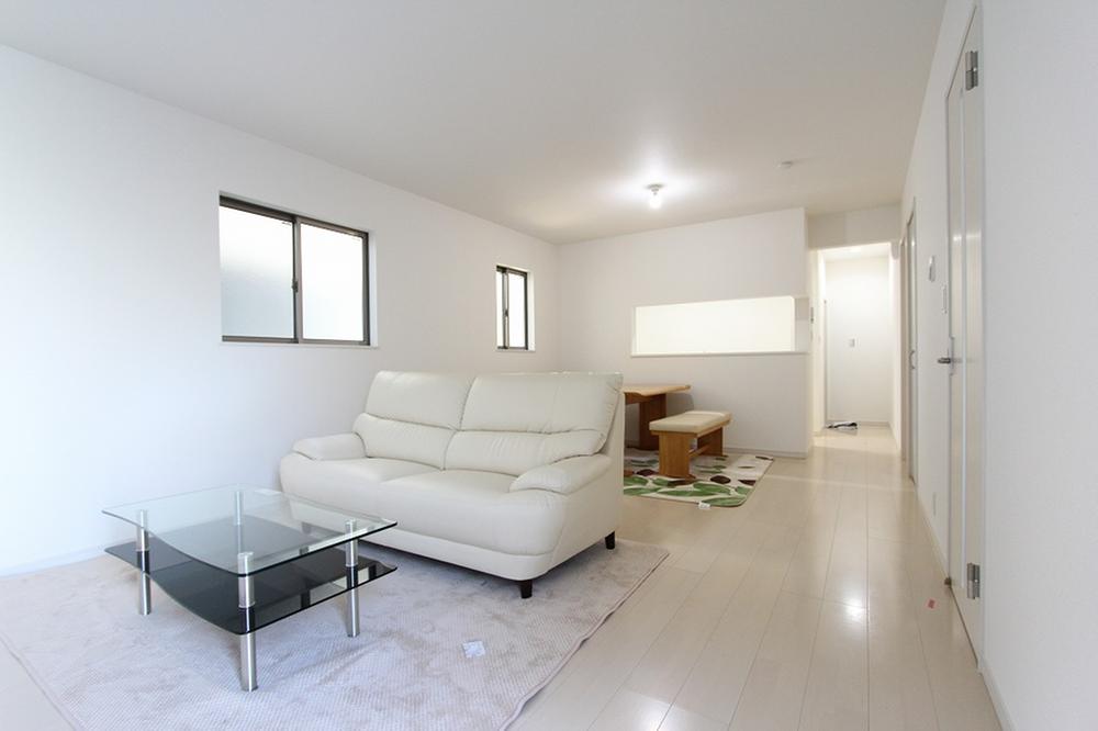 Living. «Construction cases» Brokerage fees are not or Ri or hanging