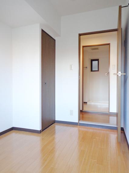 Non-living room