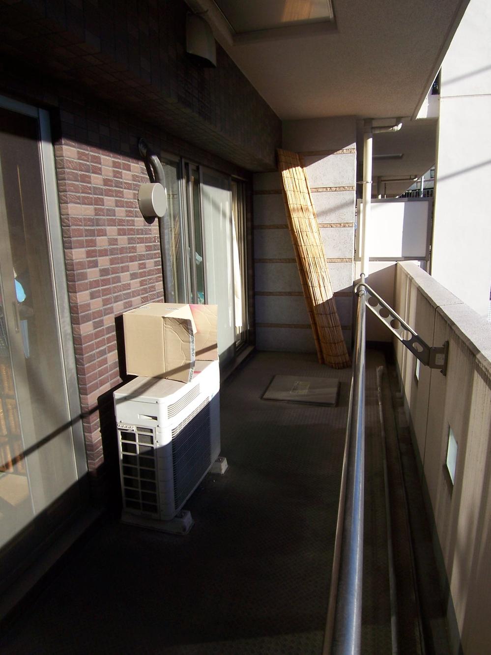 Balcony. Local (12 May 2013) Shooting